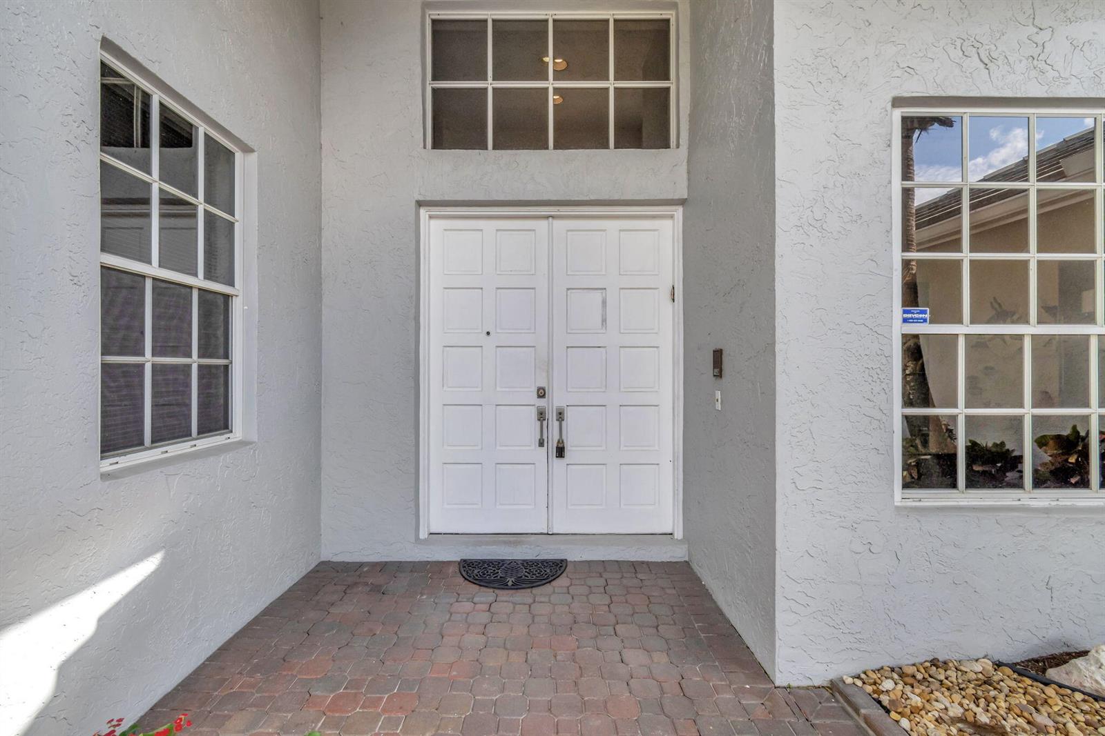See details 7791 3 / 2556 sq. ft. $ 2026-07-14 0 Photo