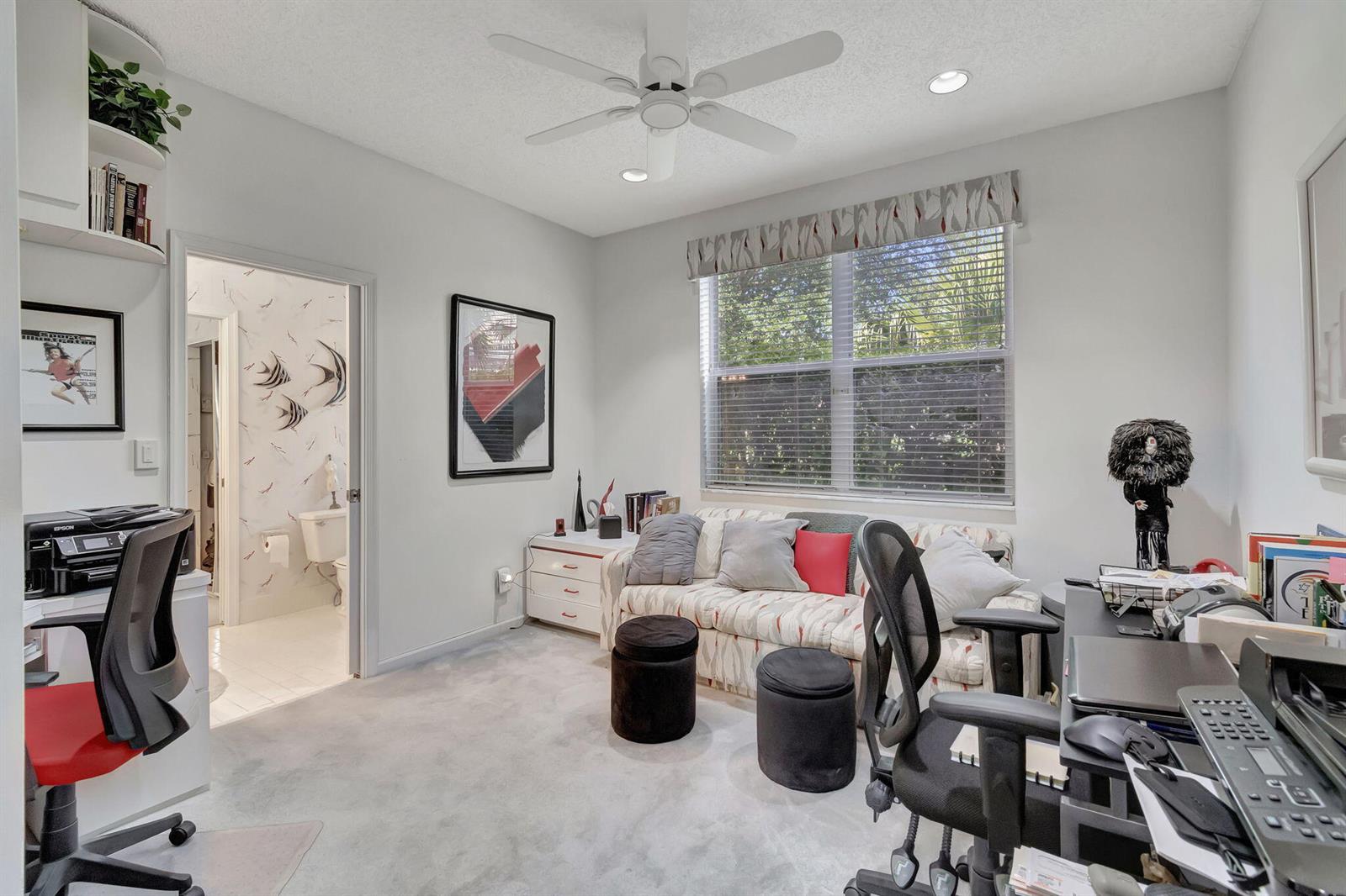 See details 7791 3 / 2556 sq. ft. $ 2026-07-14 0 Photo