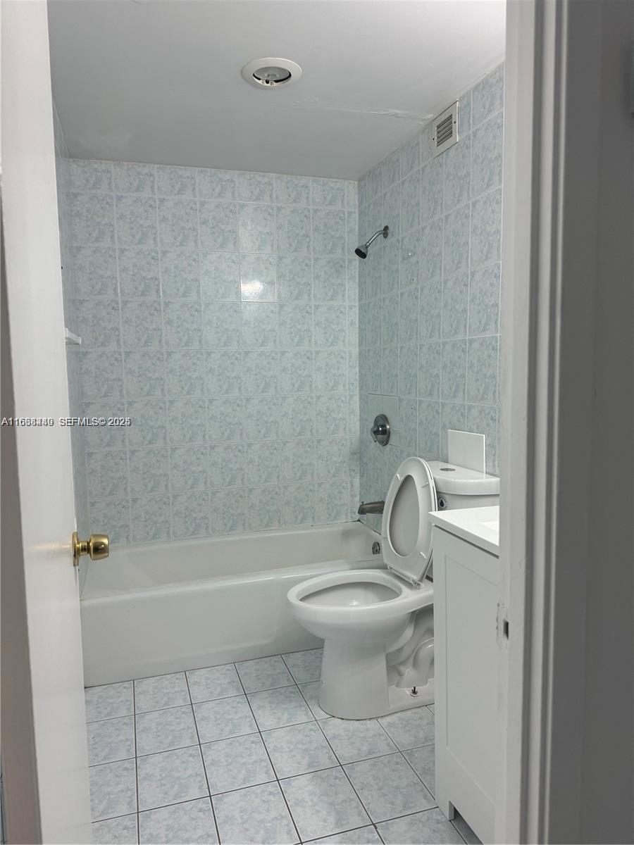 Photo of 400 Kings Point Dr  #320, Sunny Isles Beach, Florida, 33160 - 