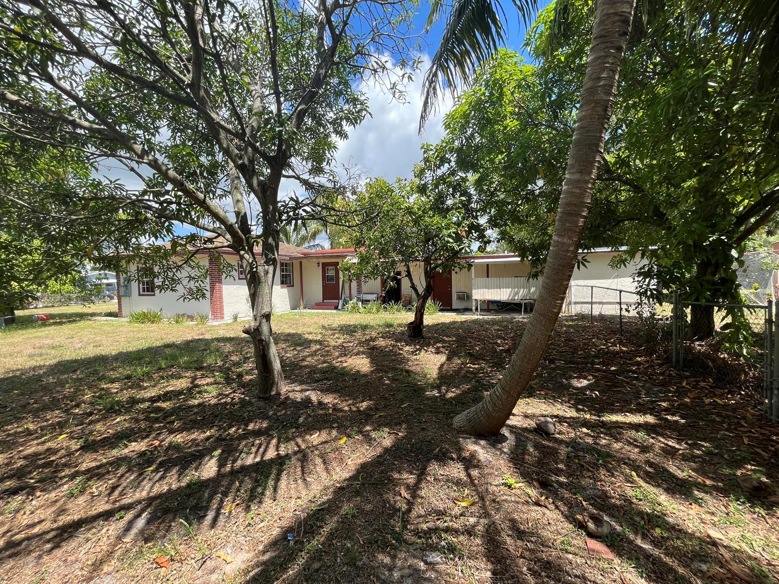 Ver detalles / 0 sq. ft. $ 2025-11-18 0 foto