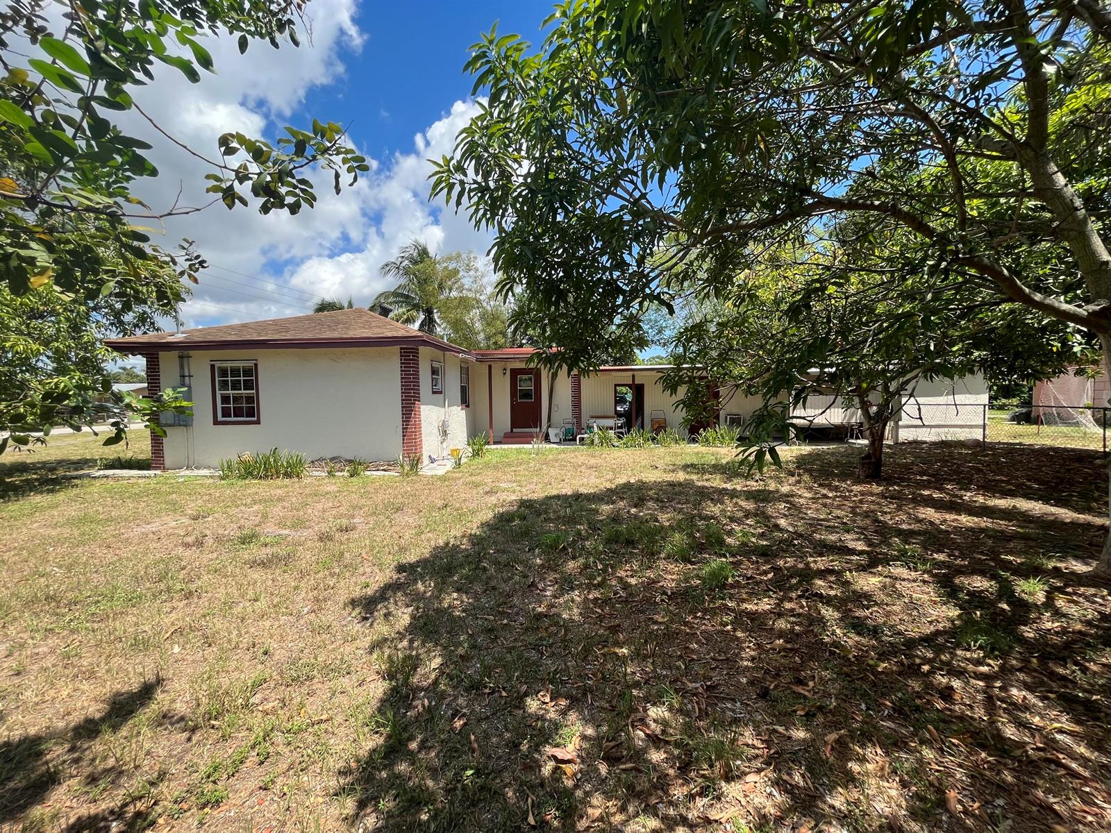 Ver detalles / 0 sq. ft. $ 2025-11-18 0 foto