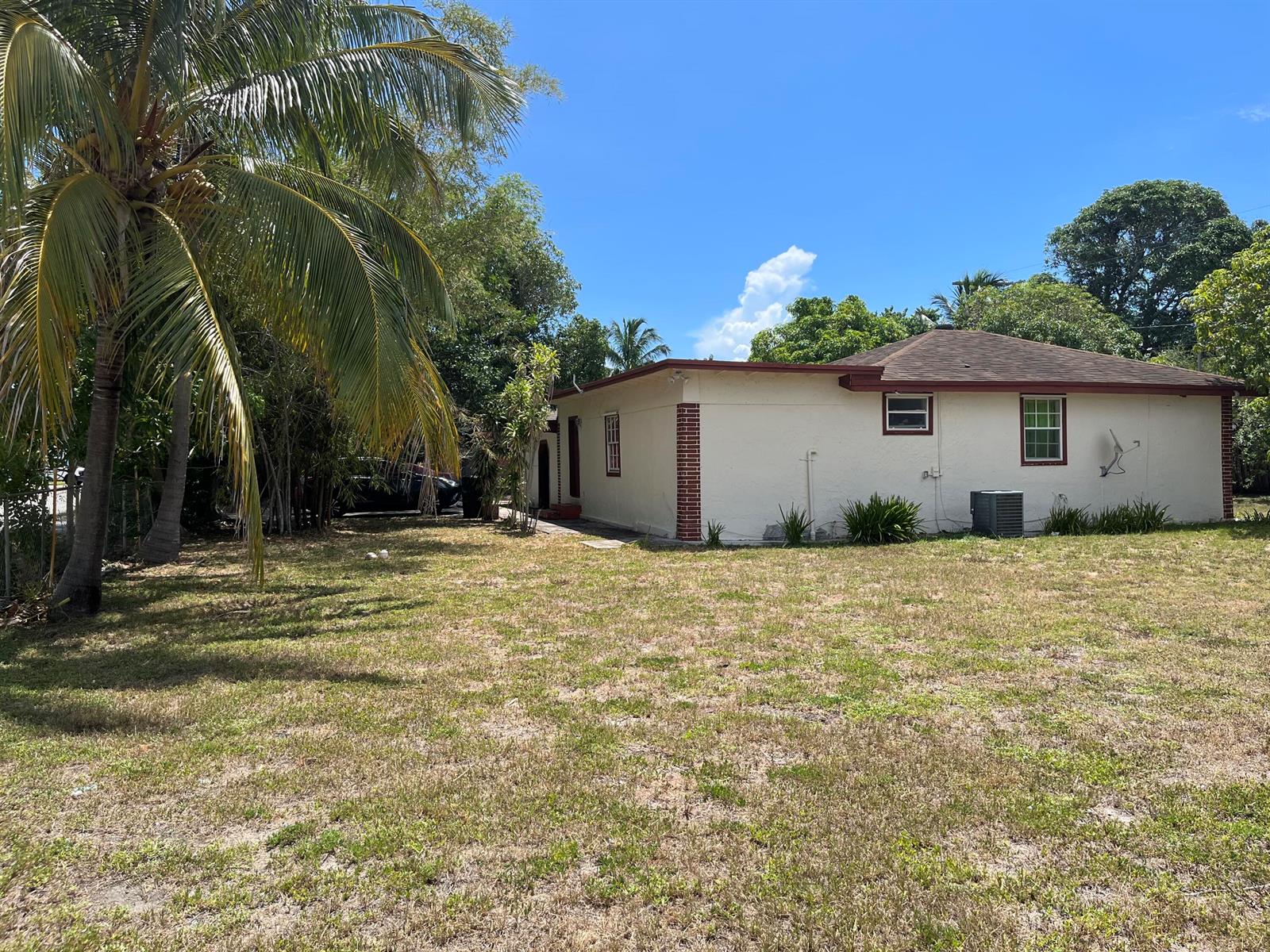 Ver detalles / 0 sq. ft. $ 2025-11-18 0 foto