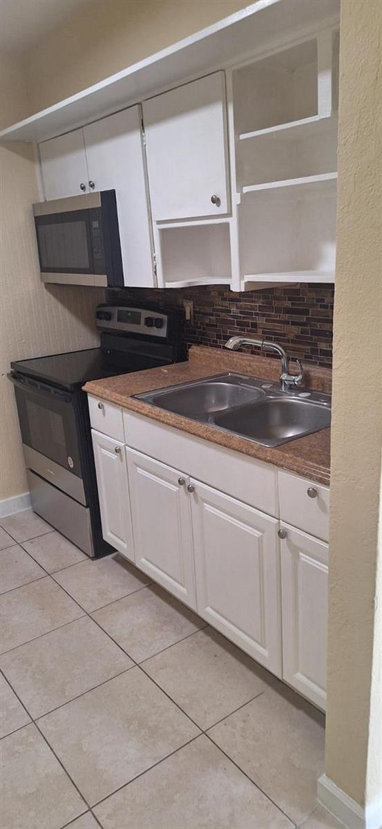 Ver detalles / 0 2609 sq. ft. $ 2025-11-21 0 foto