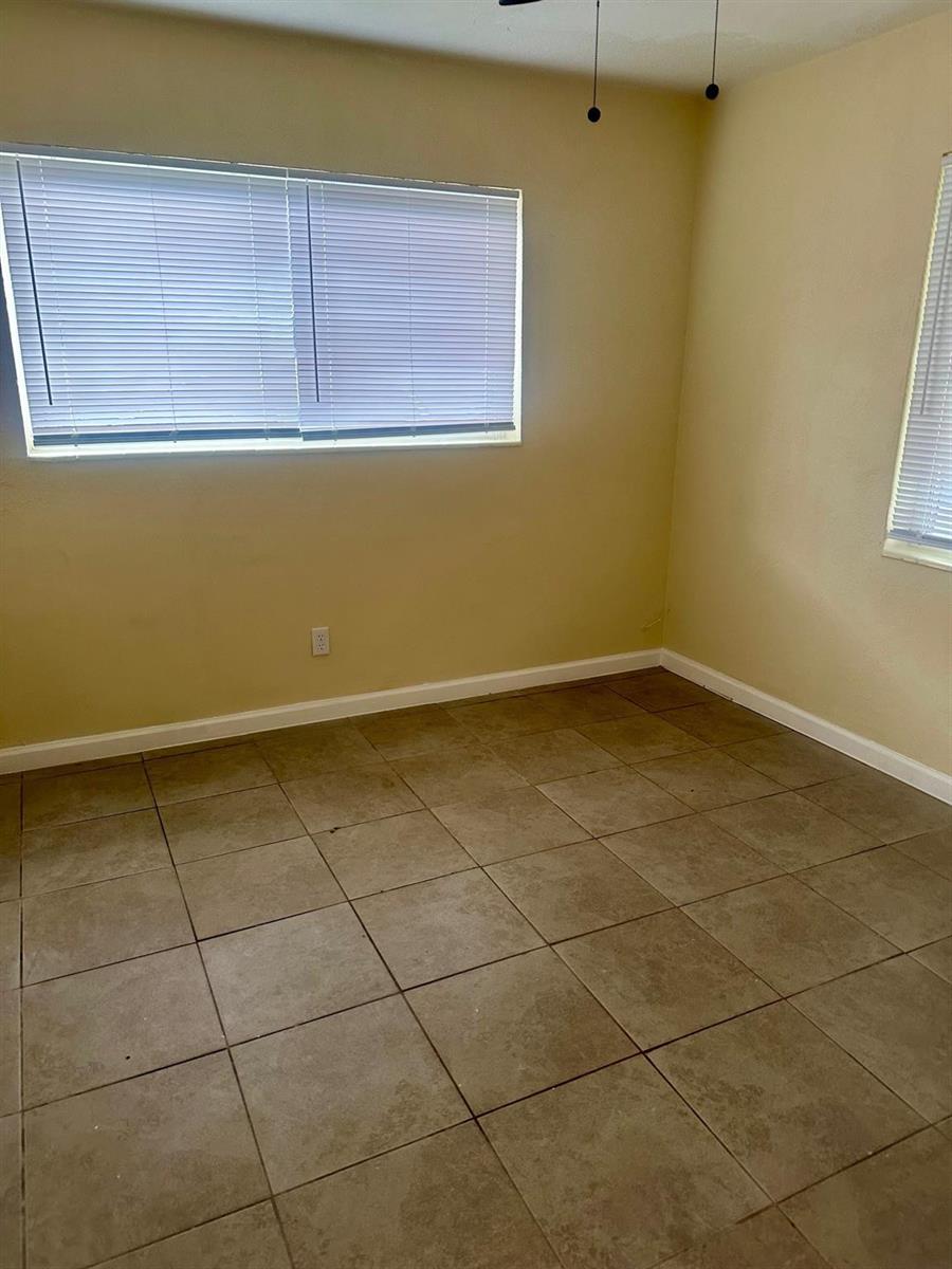Ver detalles / 0 2609 sq. ft. $ 2025-11-21 0 foto