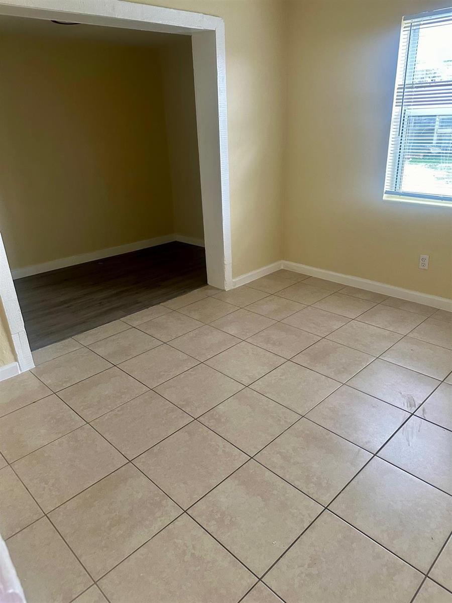Ver detalles / 0 2609 sq. ft. $ 2025-11-21 0 foto