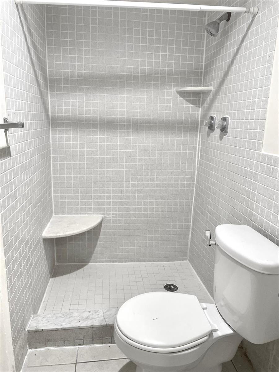 Ver detalles / 0 2609 sq. ft. $ 2025-11-21 0 foto