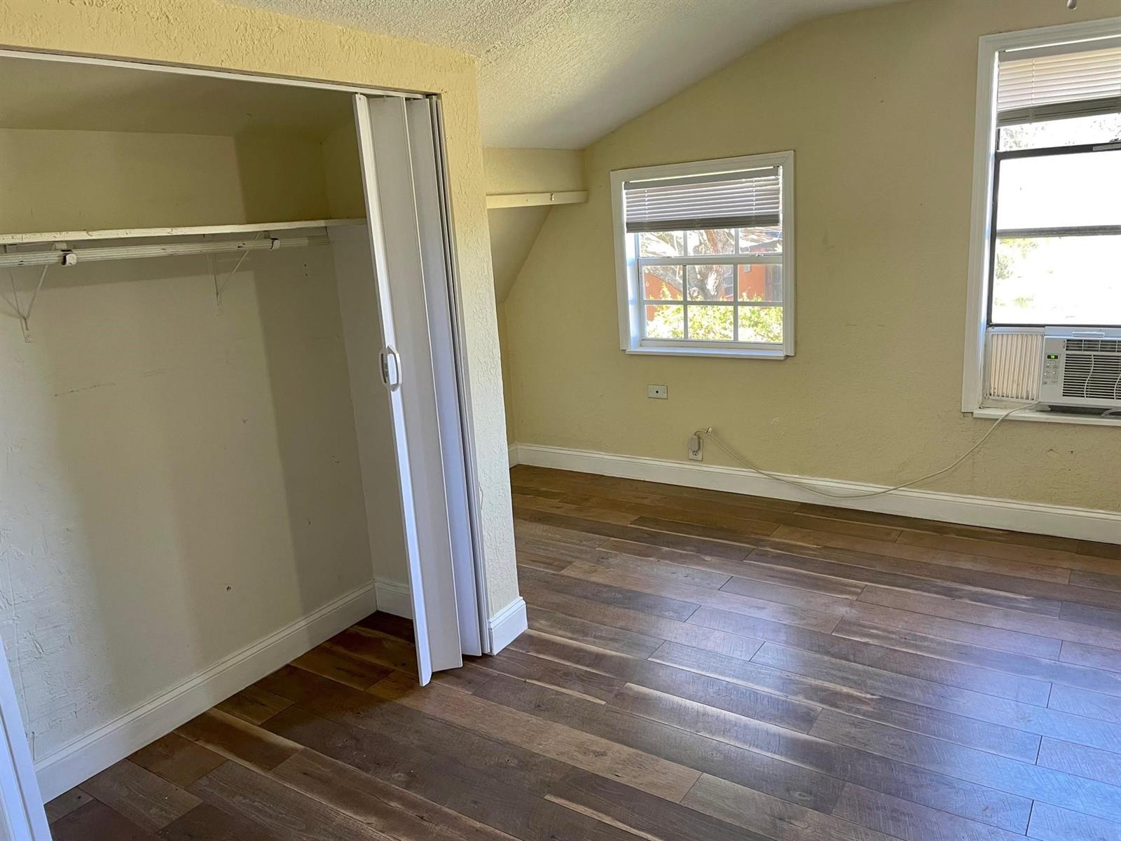 Ver detalles / 0 2609 sq. ft. $ 2025-11-21 0 foto
