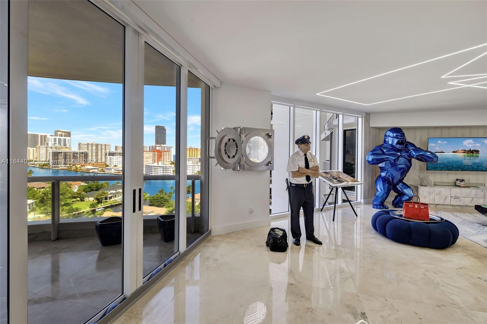 Photo of 21200 Point Pl  #1204, Aventura, Florida, 33180 - 