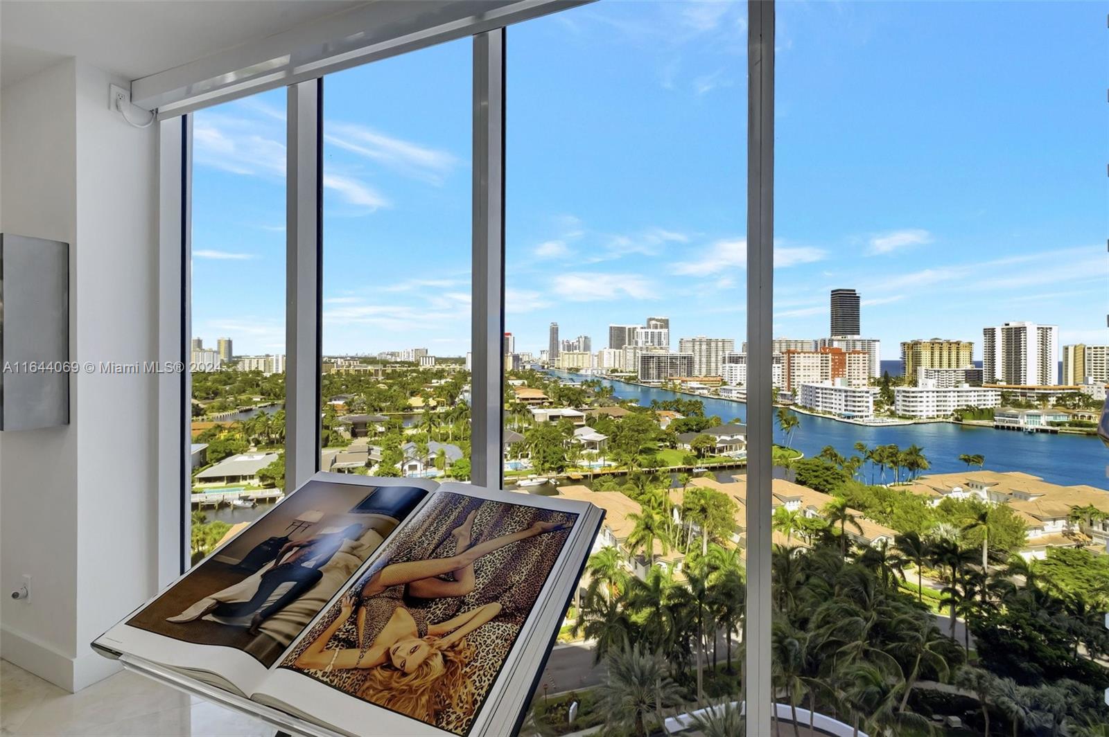 Photo of 21200 Point Pl  #1204, Aventura, Florida, 33180 - 