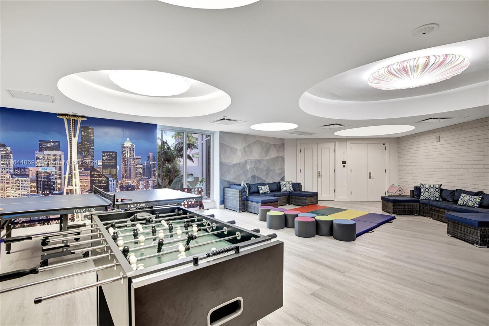Photo of 21200 Point Pl  #1204, Aventura, Florida, 33180 - 