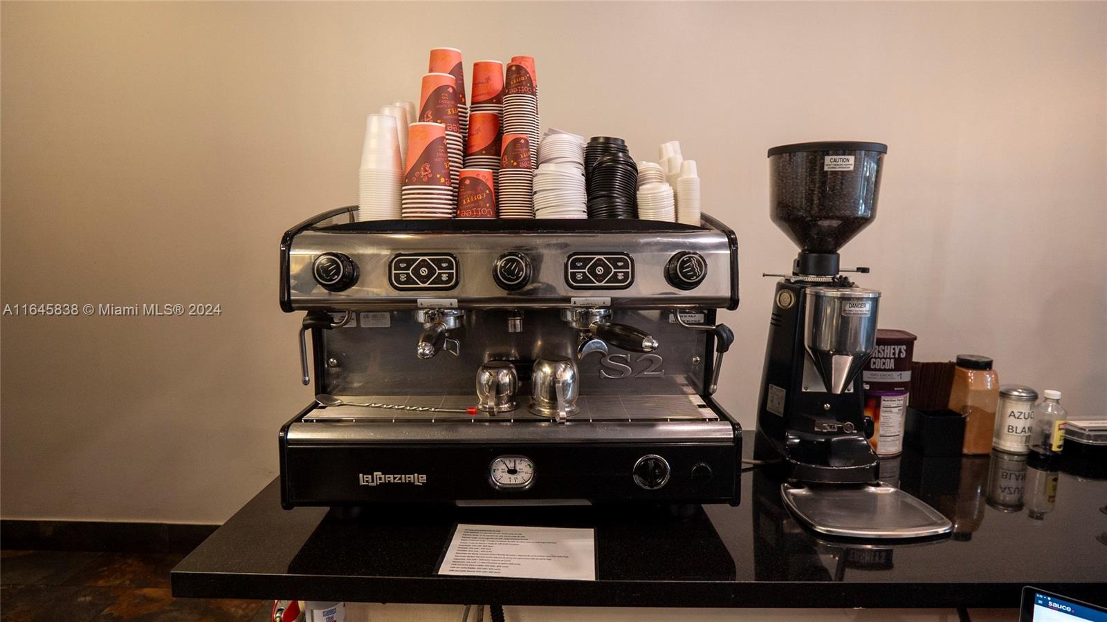 Подробнее / кв.футов $ 2024-12-20 0 Фото