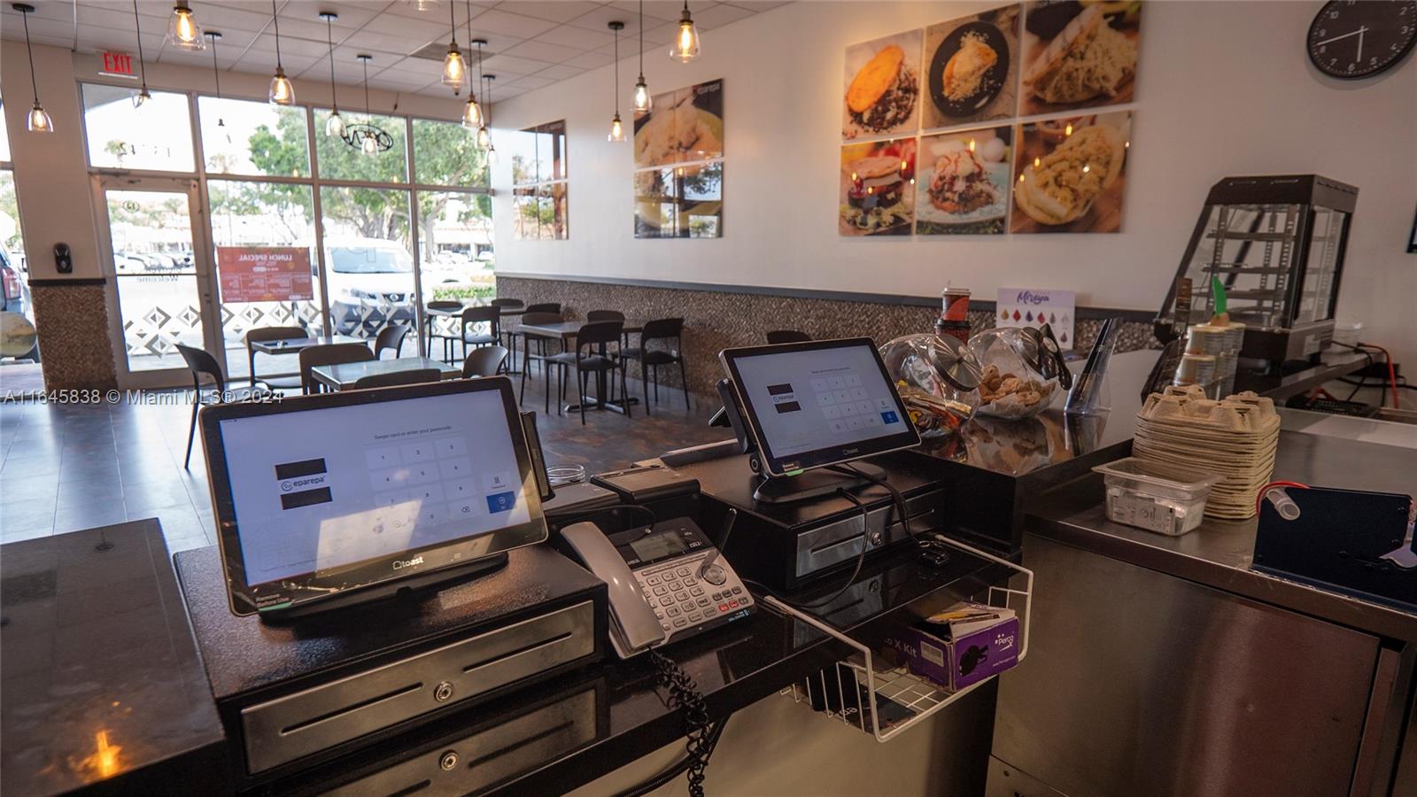 Подробнее / кв.футов $ 2024-12-20 0 Фото