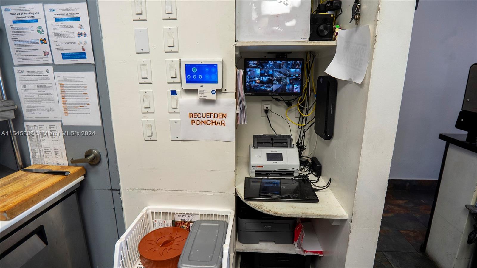 Подробнее / кв.футов $ 2024-12-20 0 Фото