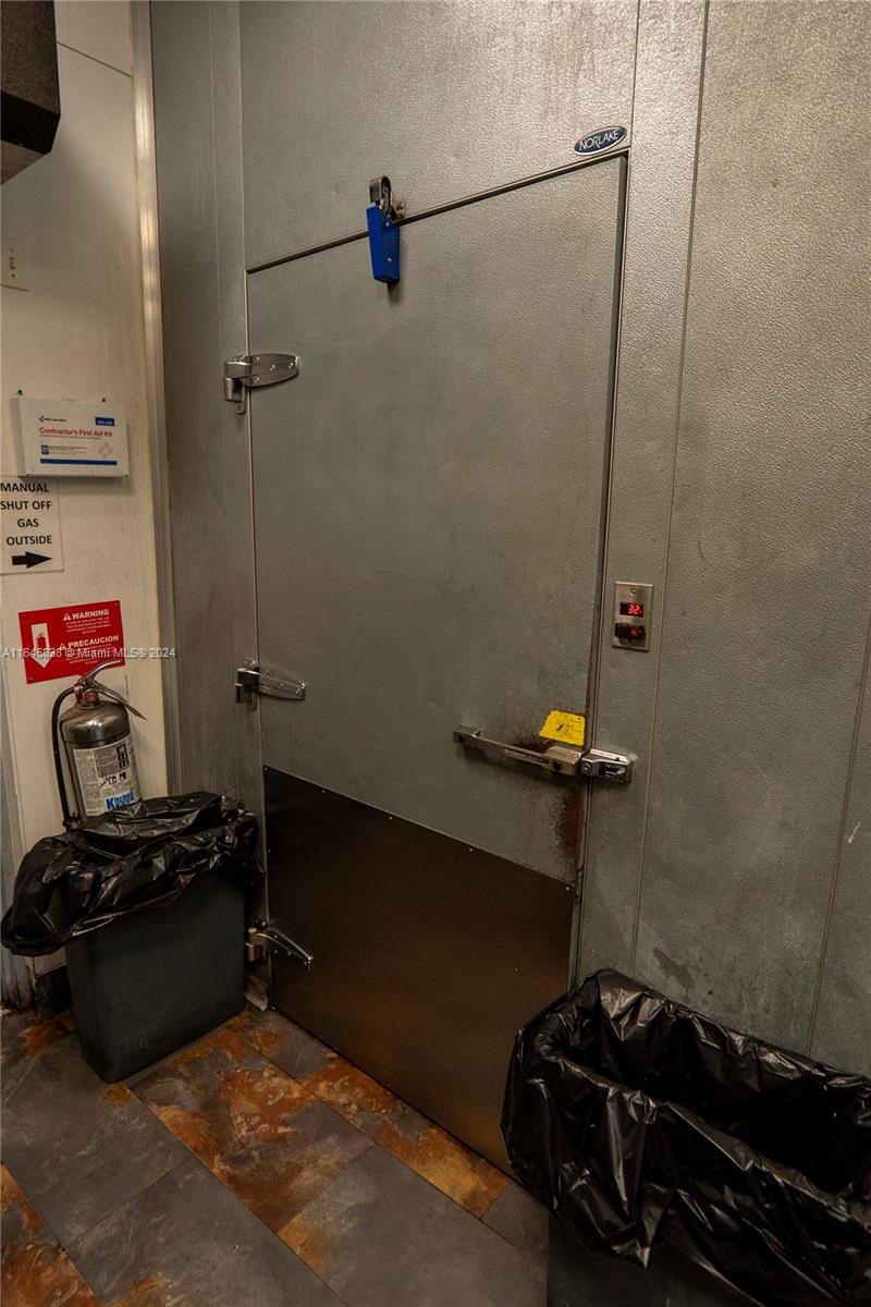 Подробнее / кв.футов $ 2024-12-20 0 Фото