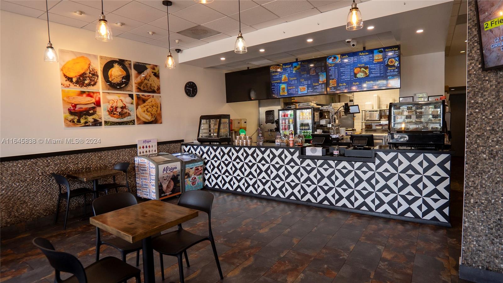 Подробнее / кв.футов $ 2024-12-20 0 Фото