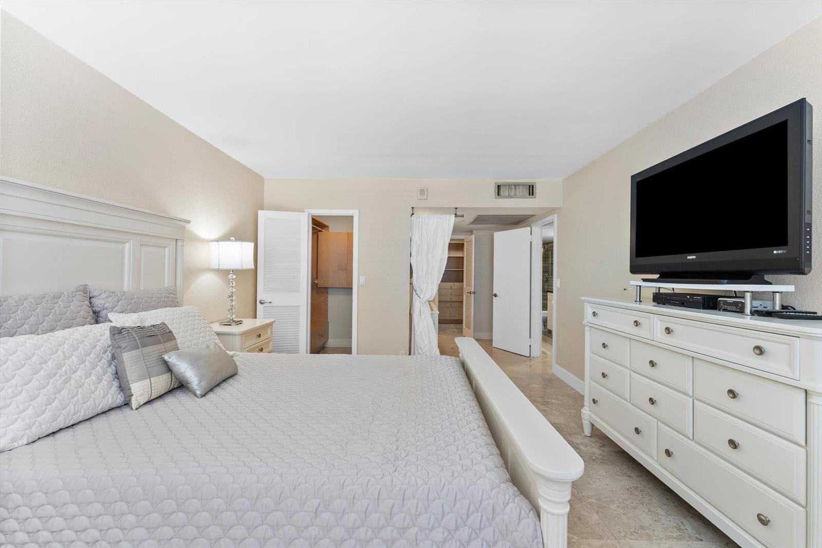 Photo of 2030 Ocean #1626, Hallandale Beach, Florida, 33009 - Photo 13