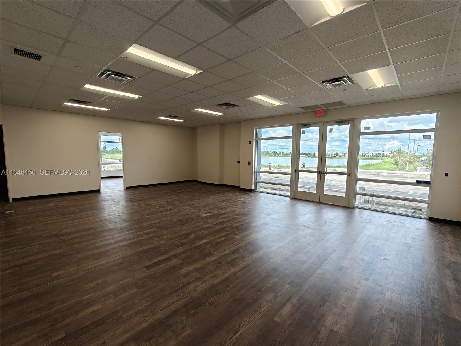   /   sq. ft. $ 2024-08-26 0 Photo