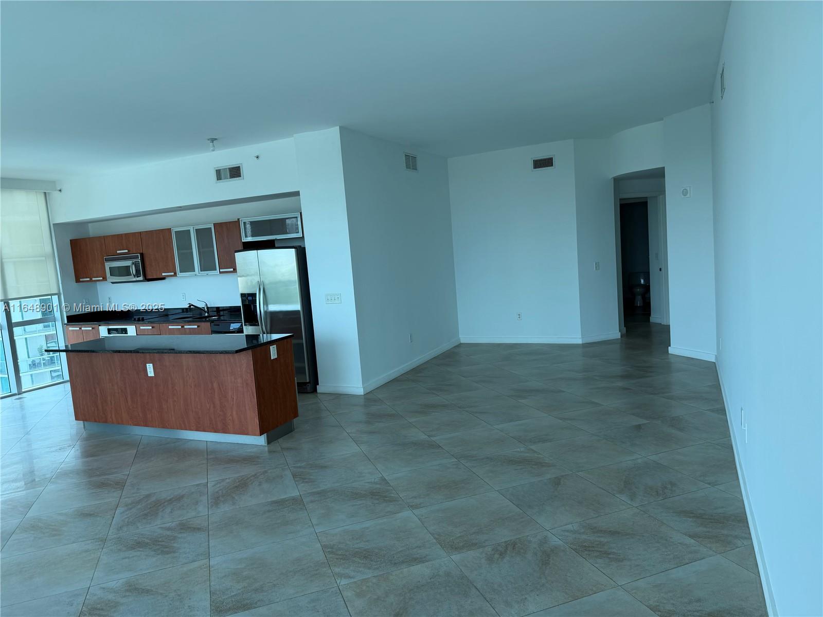 Photo of 3131 188th St  #1-1001, Aventura, Florida, 33180 - 