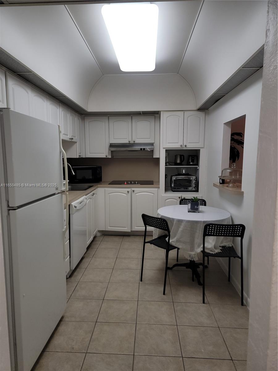 Photo of 19380 Collins Ave  #1207, Sunny Isles Beach, Florida, 33160 - 