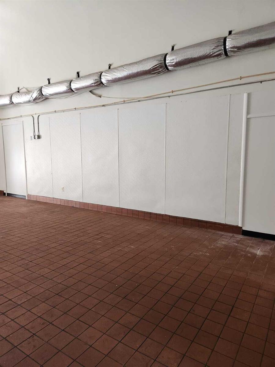   / 1  кв.футов $ 2026-05-30 0 Фото