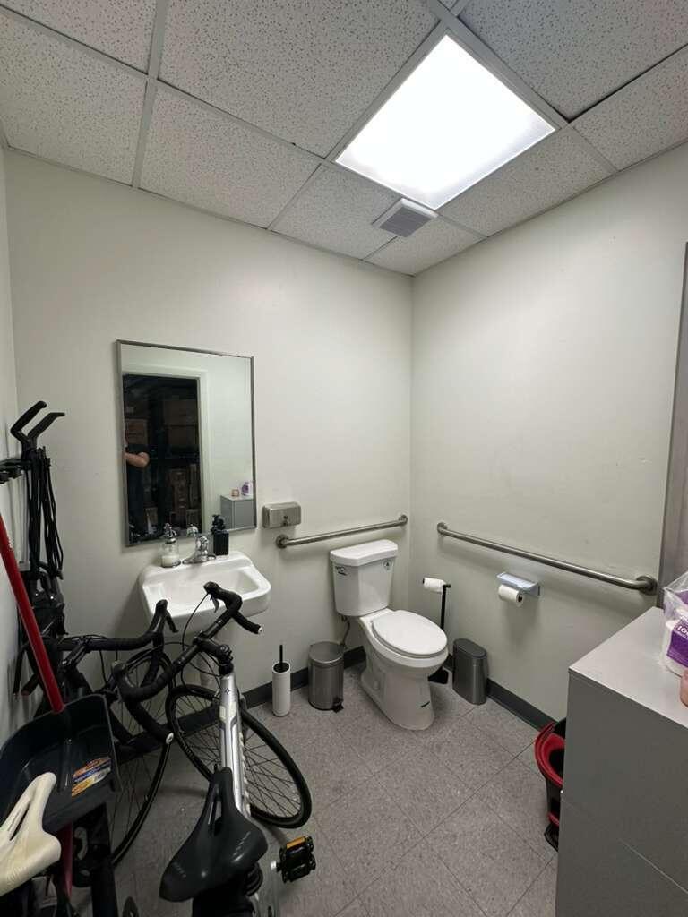   / 1  кв.футов $ 2026-05-30 0 Фото