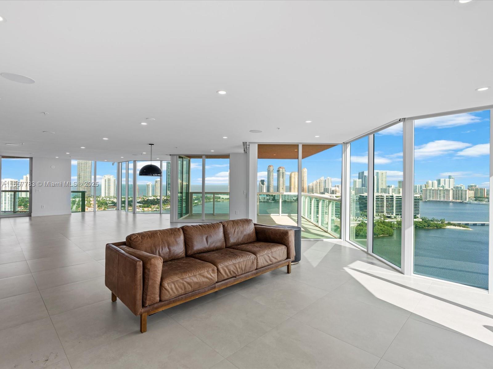 Photo of 3370 Hidden Bay Dr  #2900, Aventura, Florida, 33180 - 