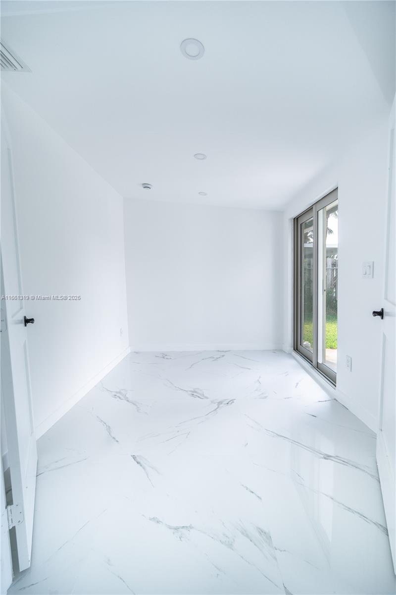 4461 4 / 2 1543 sq. ft. $ 2025-03-12 0 Photo