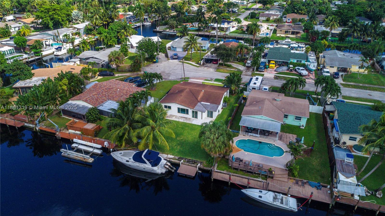 4461 4 / 2 1543 sq. ft. $ 2025-03-12 0 Photo