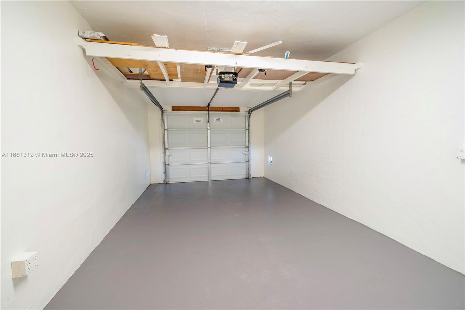 4461 4 / 2 1543 sq. ft. $ 2025-03-12 0 Photo