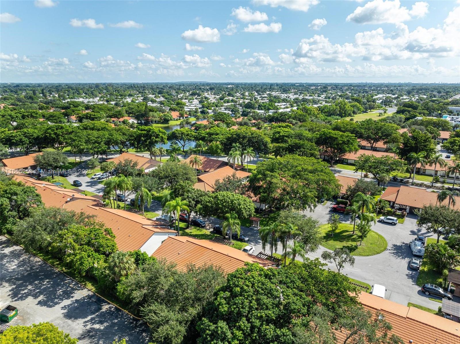 See details 7037 2 / 2 1492 sq. ft. $ 2025-08-02 0 Photo
