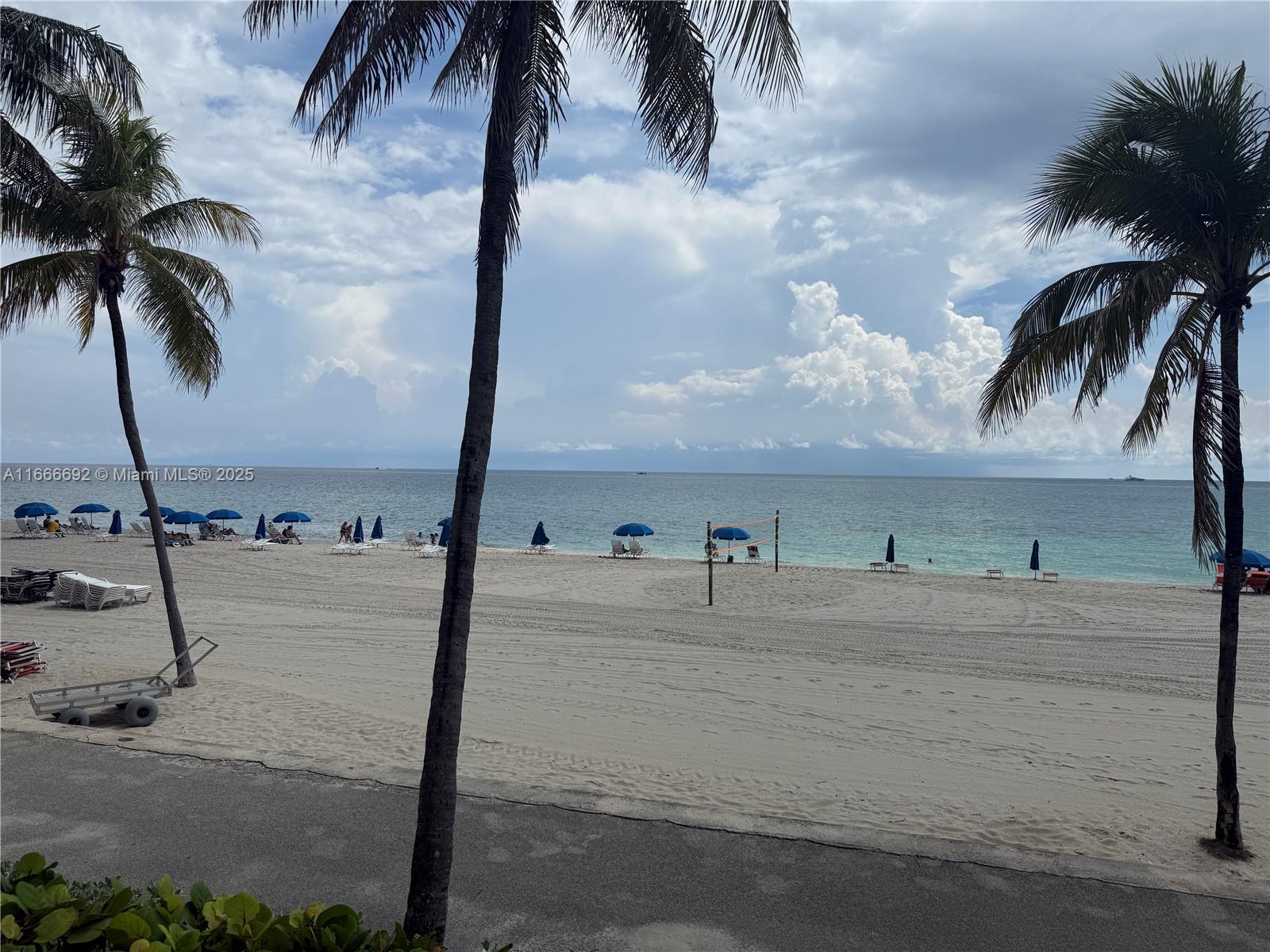 Photo of 2201 Ocean Dr  #904, Hollywood, Florida, 33019 - 