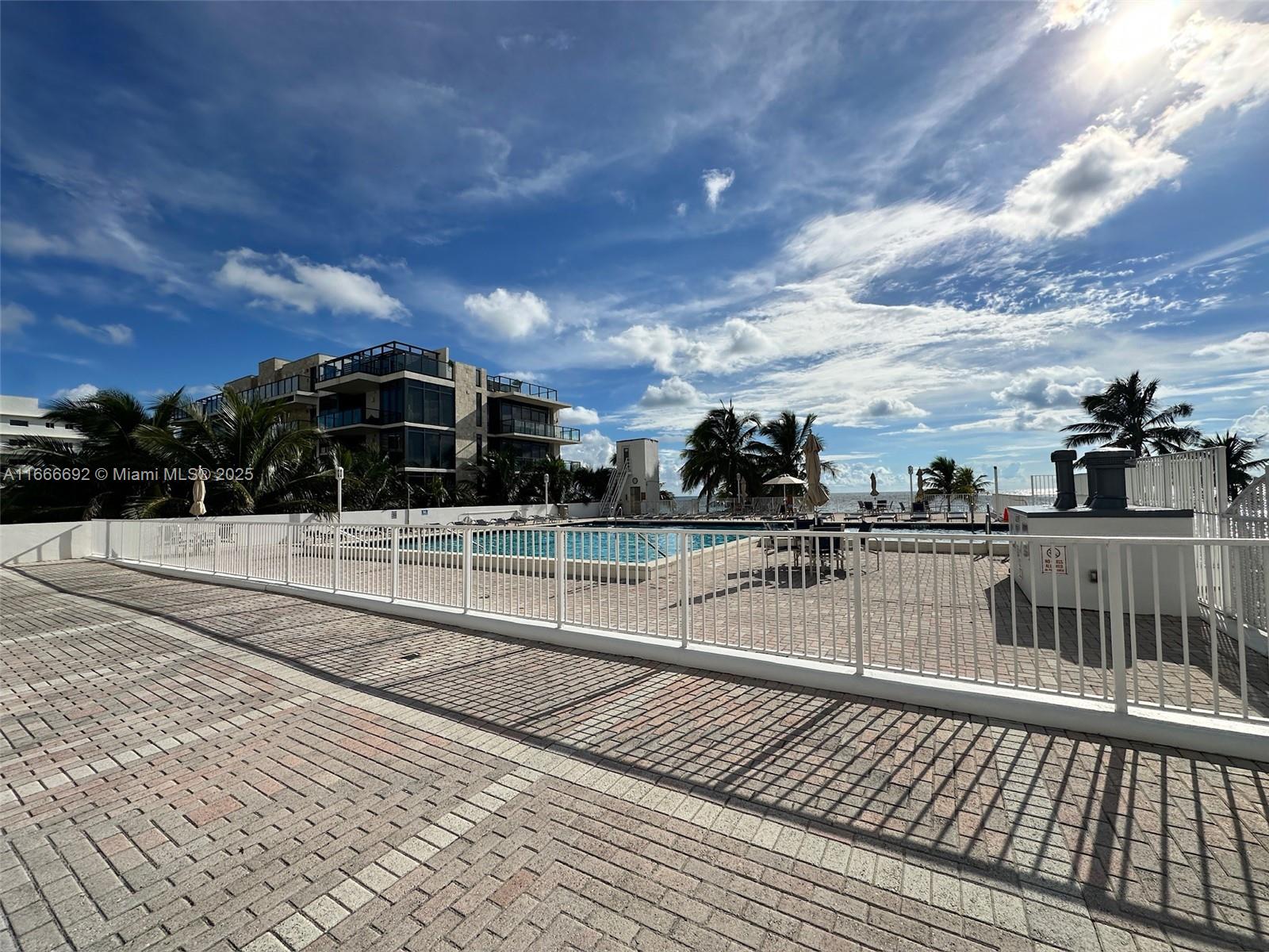 Photo of 2201 Ocean Dr  #904, Hollywood, Florida, 33019 - 