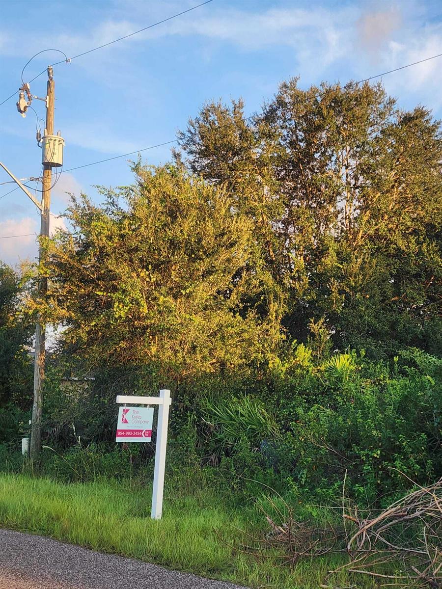 See details / 0 sq. ft. $ 2025-09-22 0 Photo