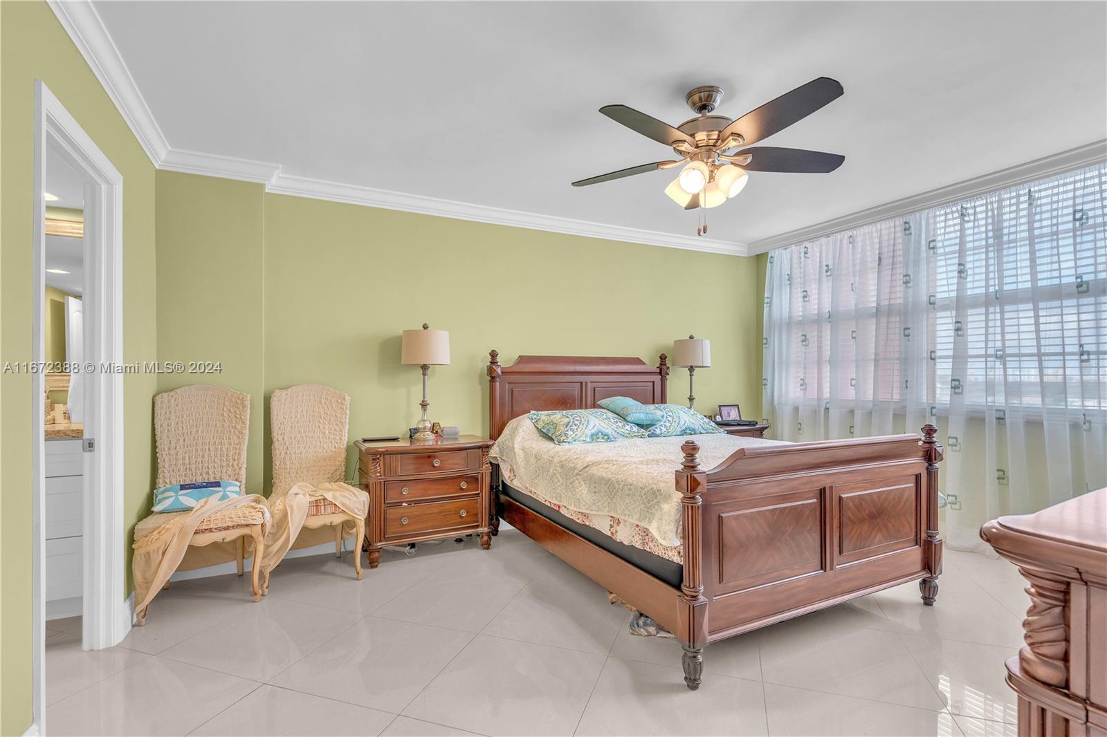 Ver detalles 1225W 2 / 2 1140 sq. ft. $ 2025-01-28 0 foto