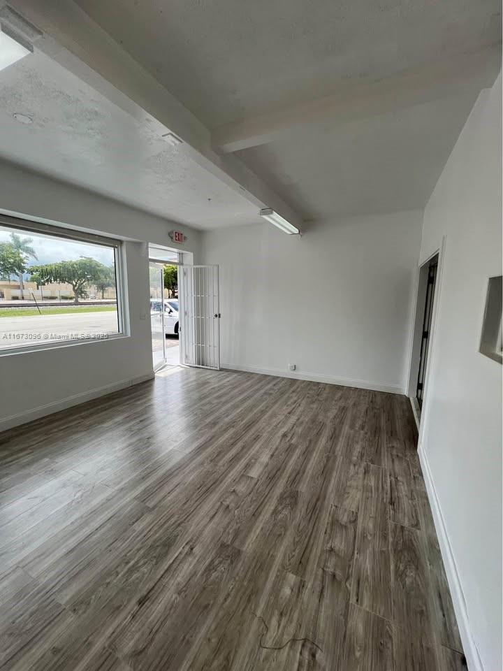 Ver detalles / sq. ft. $ 2025-06-17 0 foto