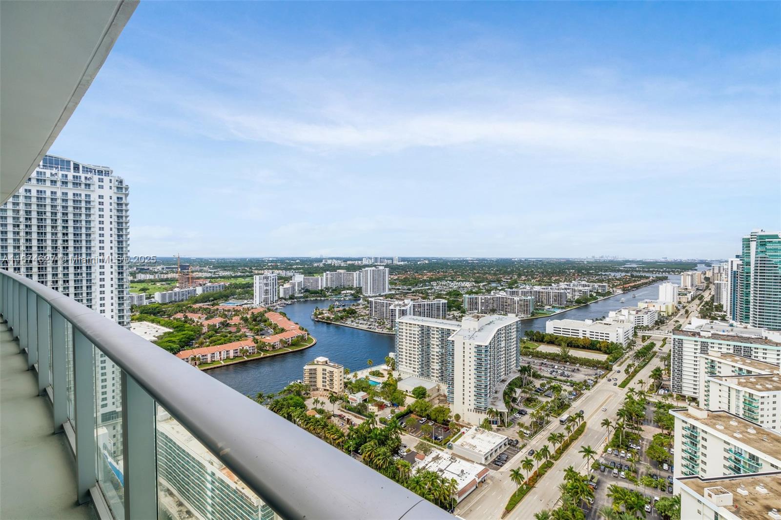 3108 2 / 2 1179 sq. ft. $ 2024-10-11 0 Photo