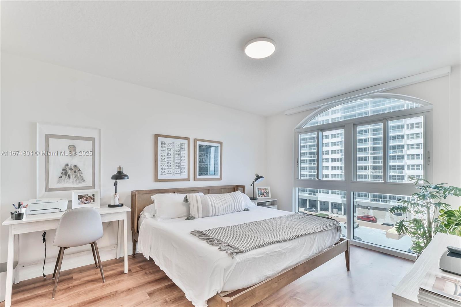 Photo of 2080 Ocean Dr  #506, Hallandale Beach, Florida, 33009 -