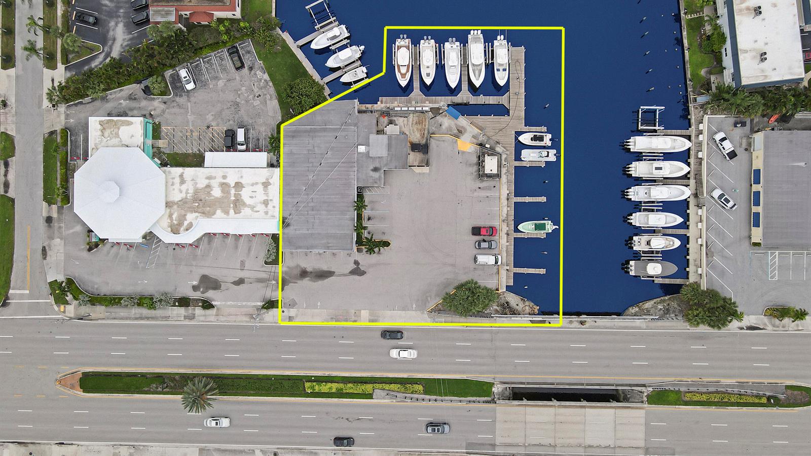   / 2  sq. ft. $ 2025-06-03 0 foto