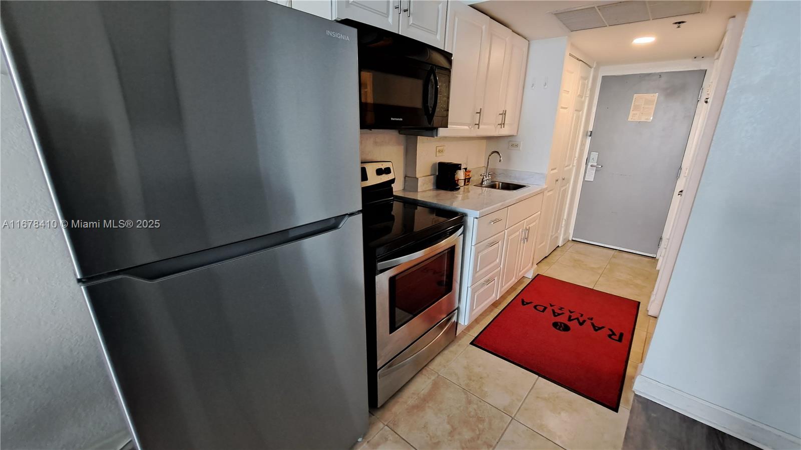 Photo of 19201 Collins Ave #747, Sunny Isles Beach, Florida, 33160 -