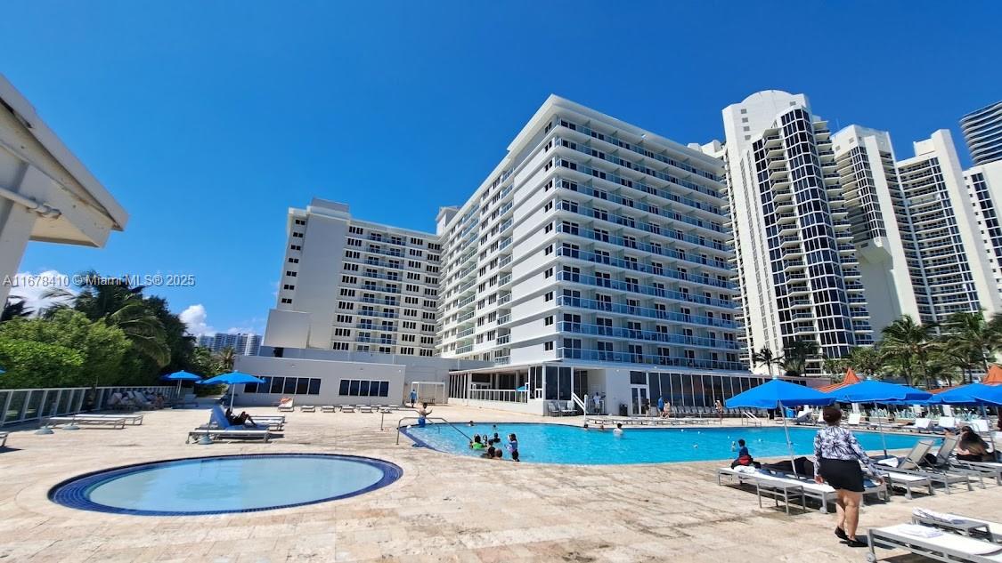 Photo of 19201 Collins Ave #747, Sunny Isles Beach, Florida, 33160 -