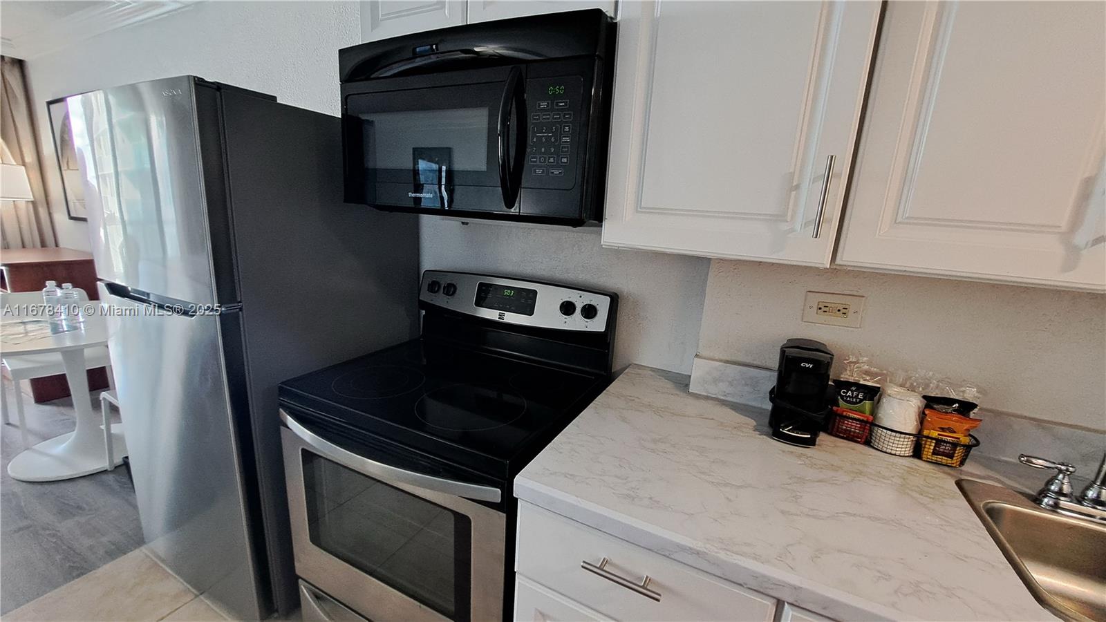 Photo of 19201 Collins Ave #747, Sunny Isles Beach, Florida, 33160 -