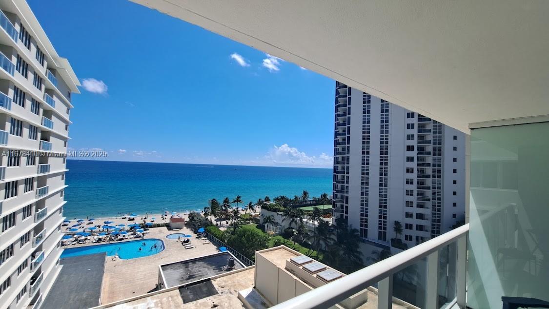 Photo of 19201 Collins Ave #747, Sunny Isles Beach, Florida, 33160 -