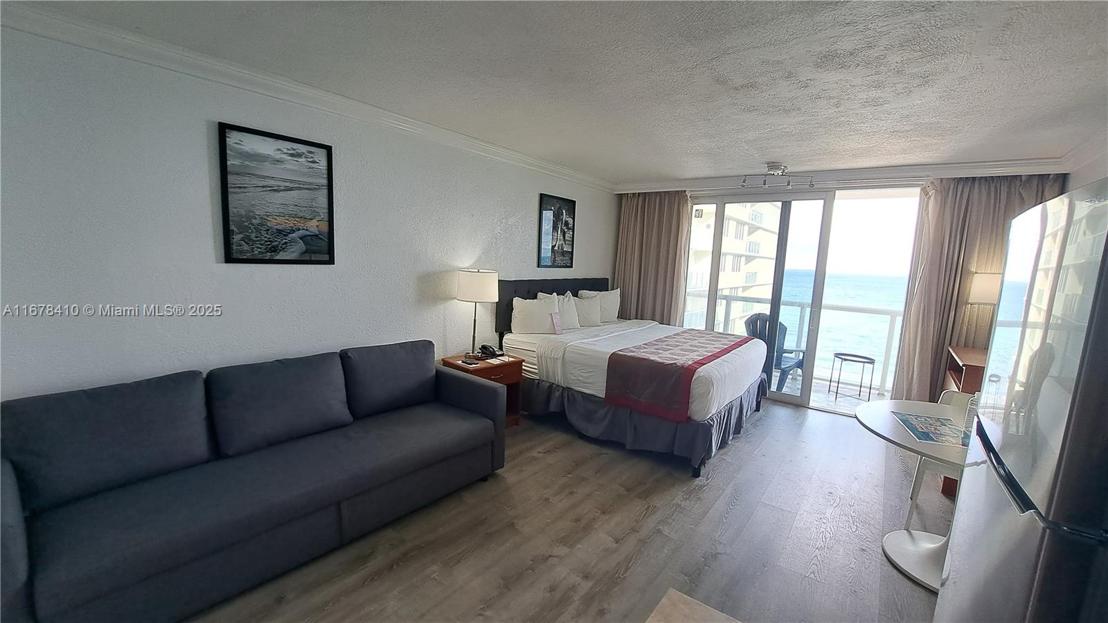 Photo of 19201 Collins Ave #747, Sunny Isles Beach, Florida, 33160 -