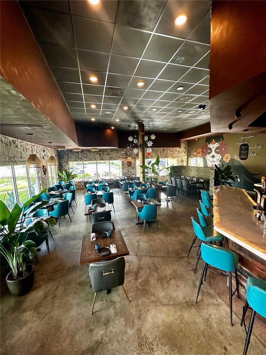 Ver detalles / sq. ft. $ 2025-04-15 0 foto