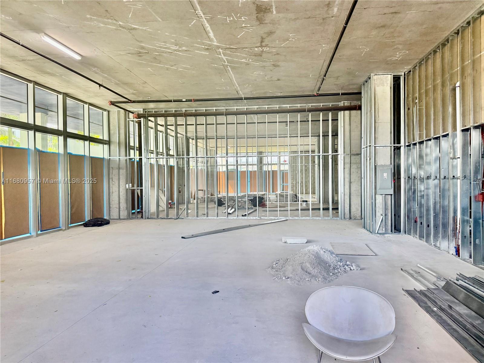 See details 4  /   sq. ft. $ 2025-01-31 0 Photo