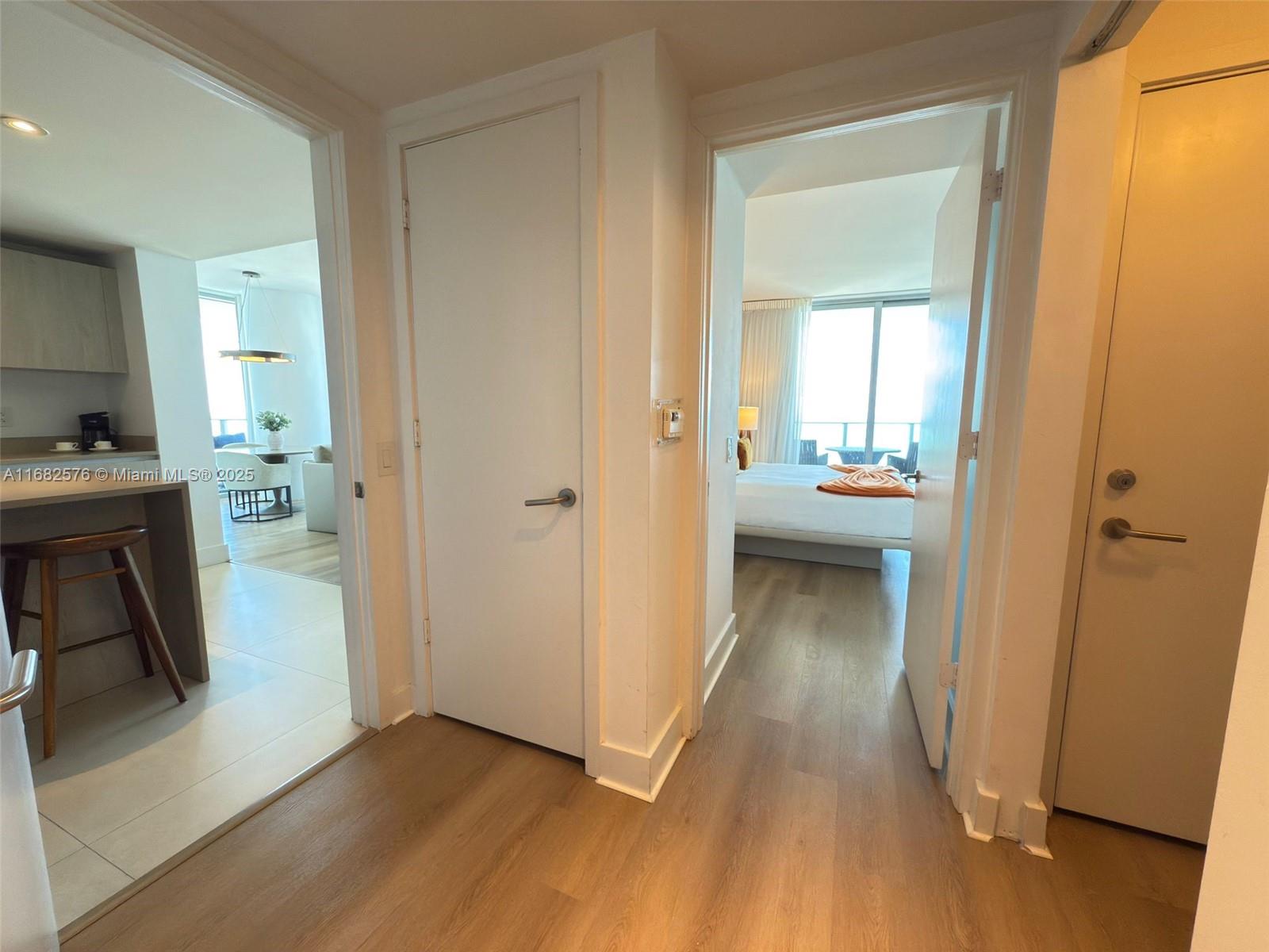 See details 1512 1 / 1 869 sq. ft. $ 2024-10-25 0 Photo