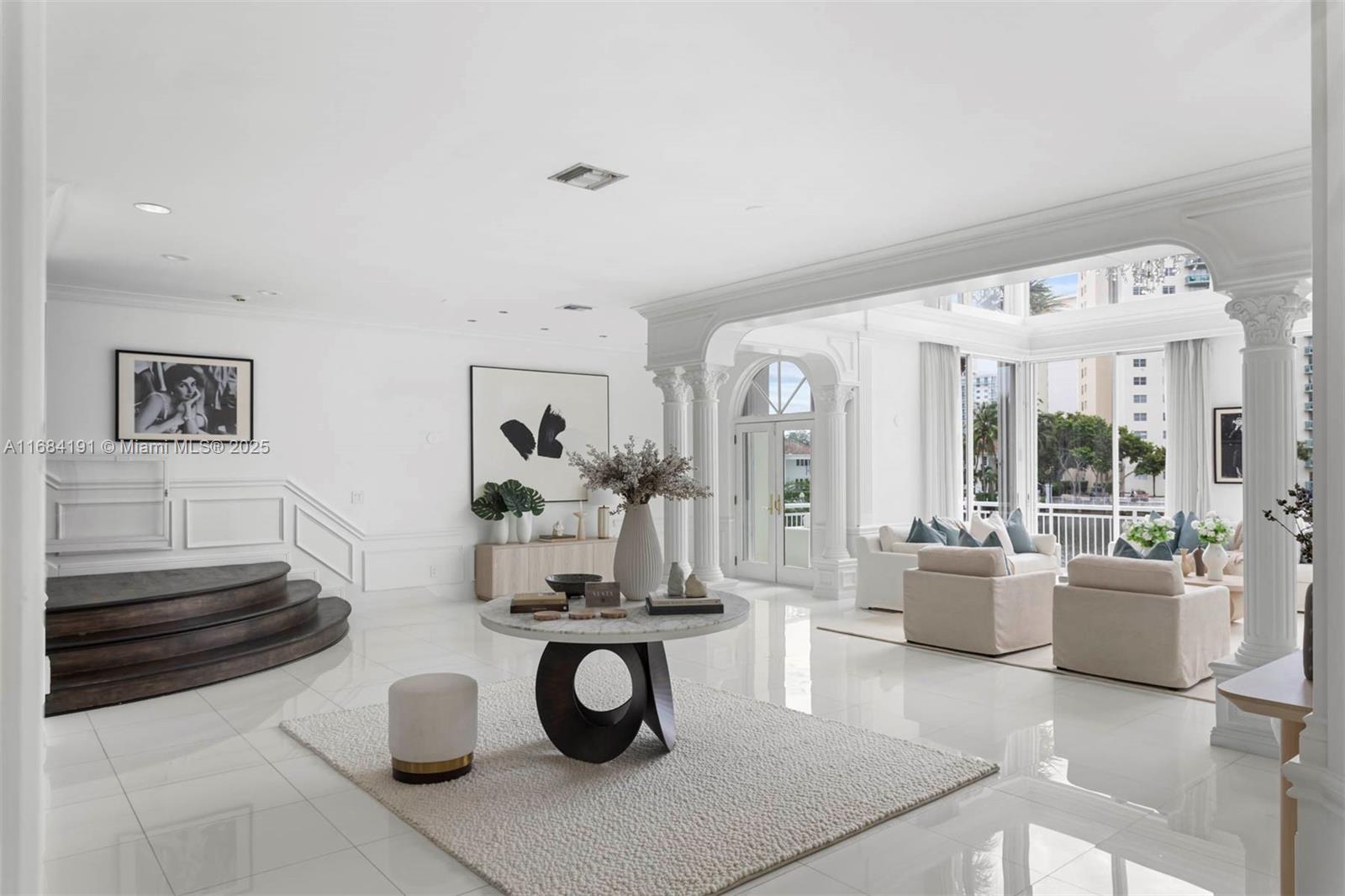 Photo of 19555 37th Ave (19555), Aventura, Florida, 33180 -