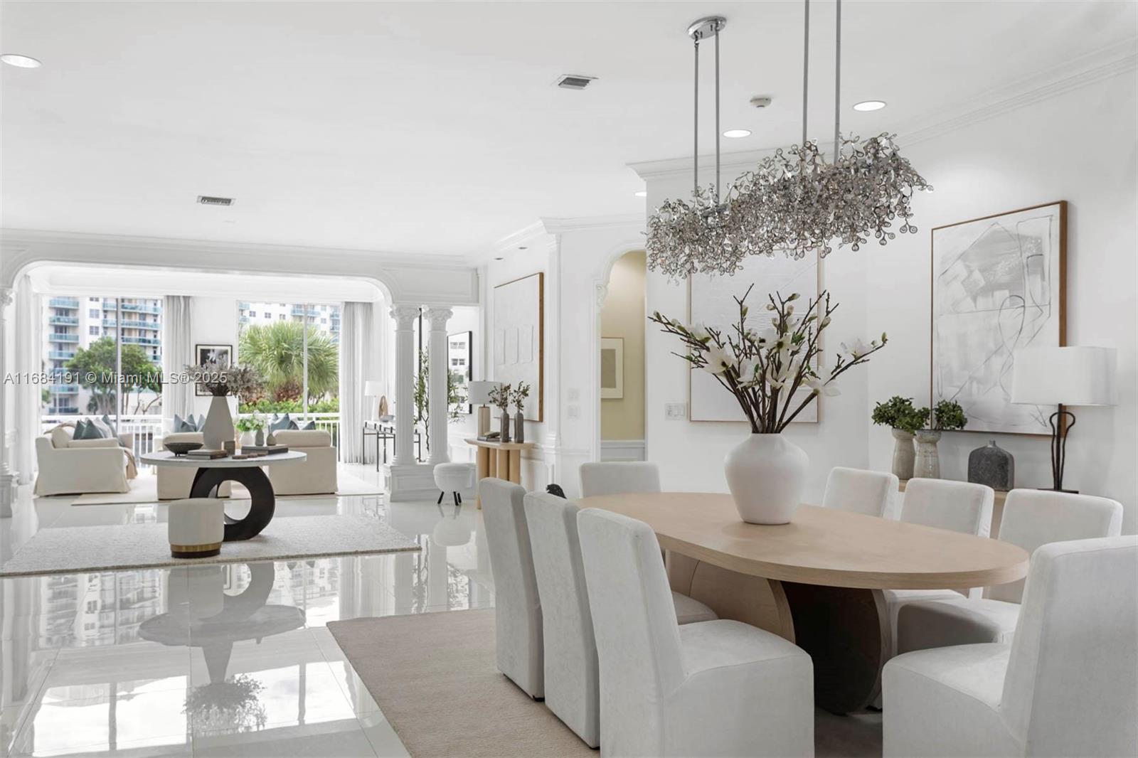 Photo of 19555 37th Ave (19555), Aventura, Florida, 33180 -