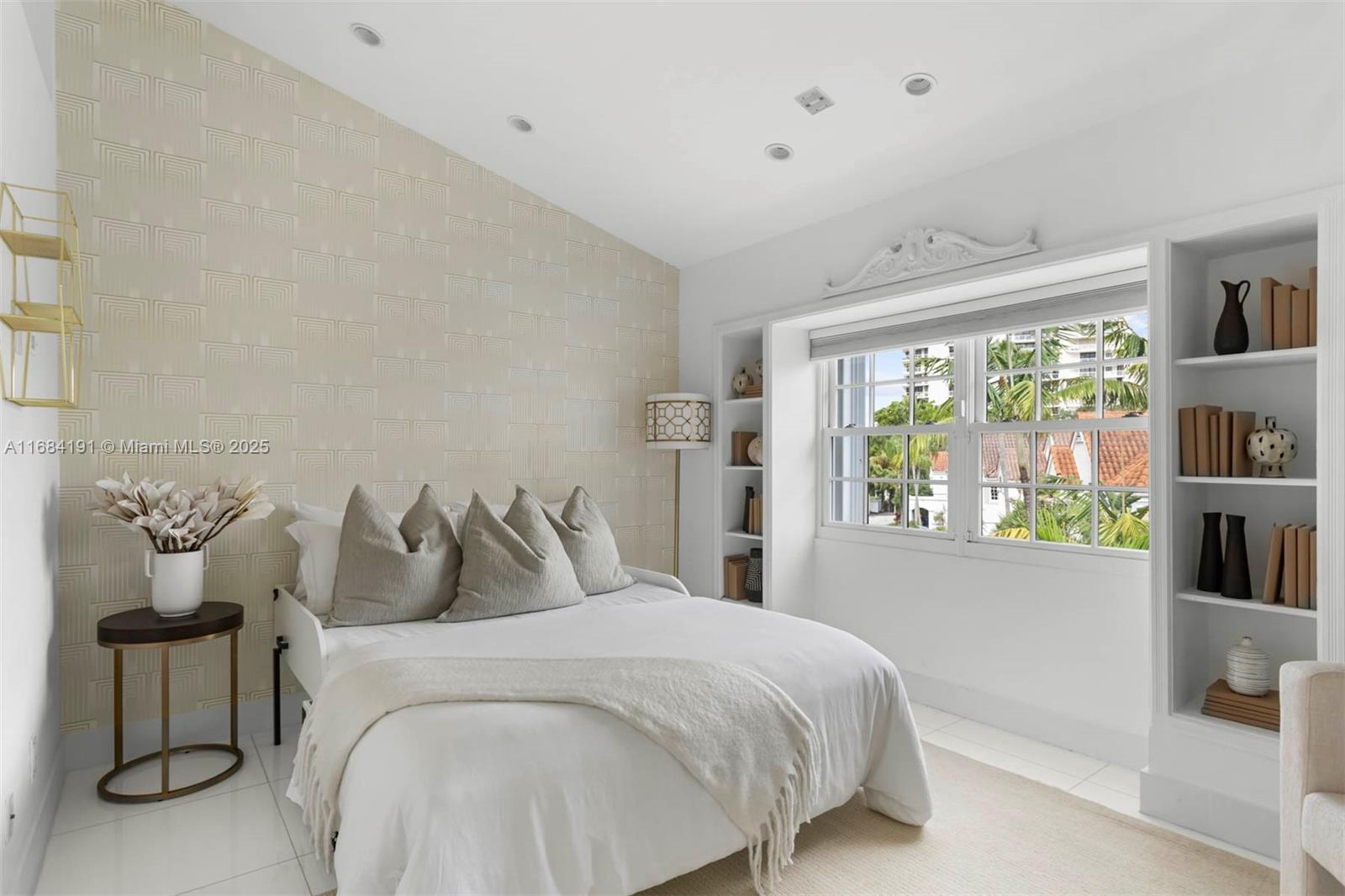 Photo of 19555 37th Ave (19555), Aventura, Florida, 33180 -