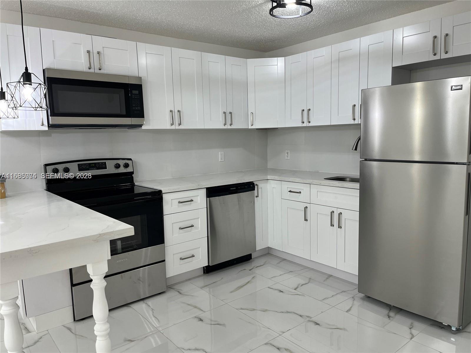   /  3754 sq. ft. $ 2026-05-15 0 Photo